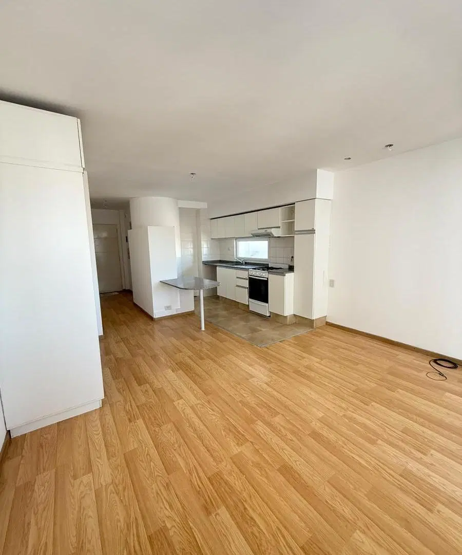 MODERNO MONOAMBIENTE EN ALQUILER EN OV LAGOS 1100. BARRIO LOURDES-ROSARO 1