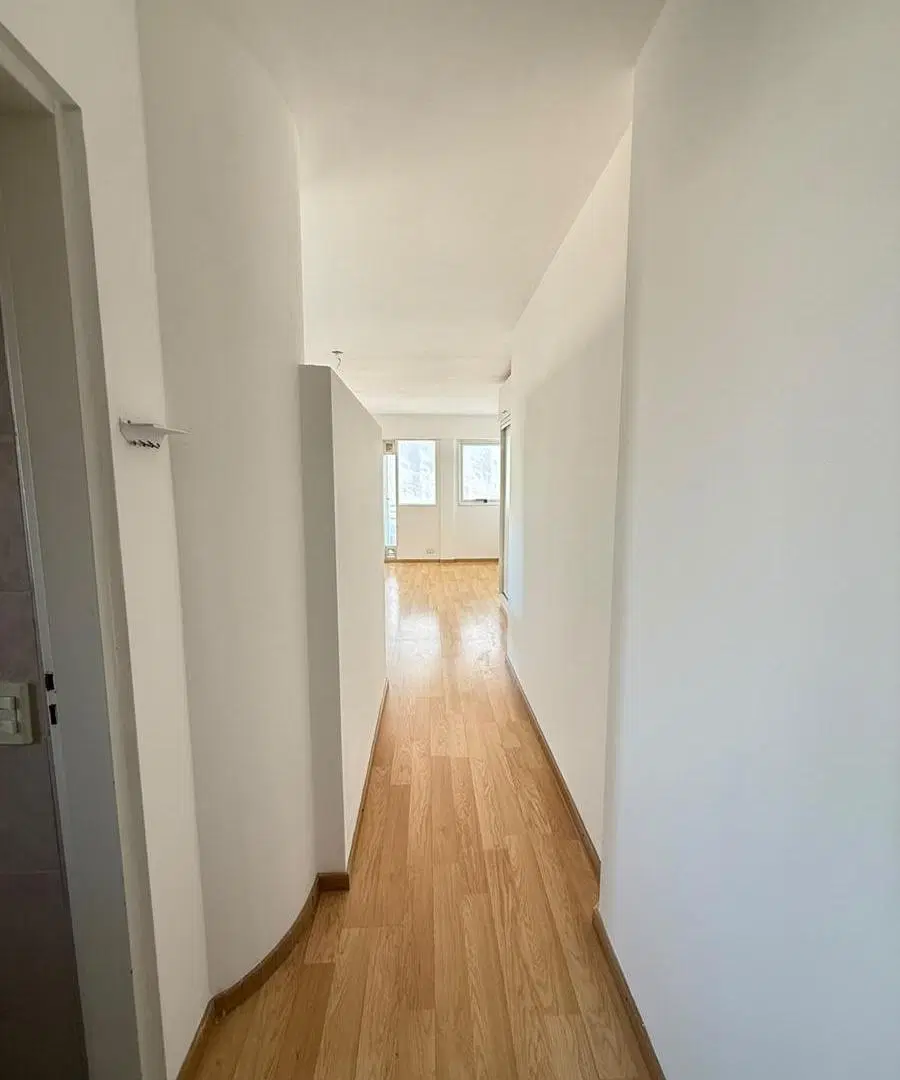 MODERNO MONOAMBIENTE EN ALQUILER EN OV LAGOS 1100. BARRIO LOURDES-ROSARO 8
