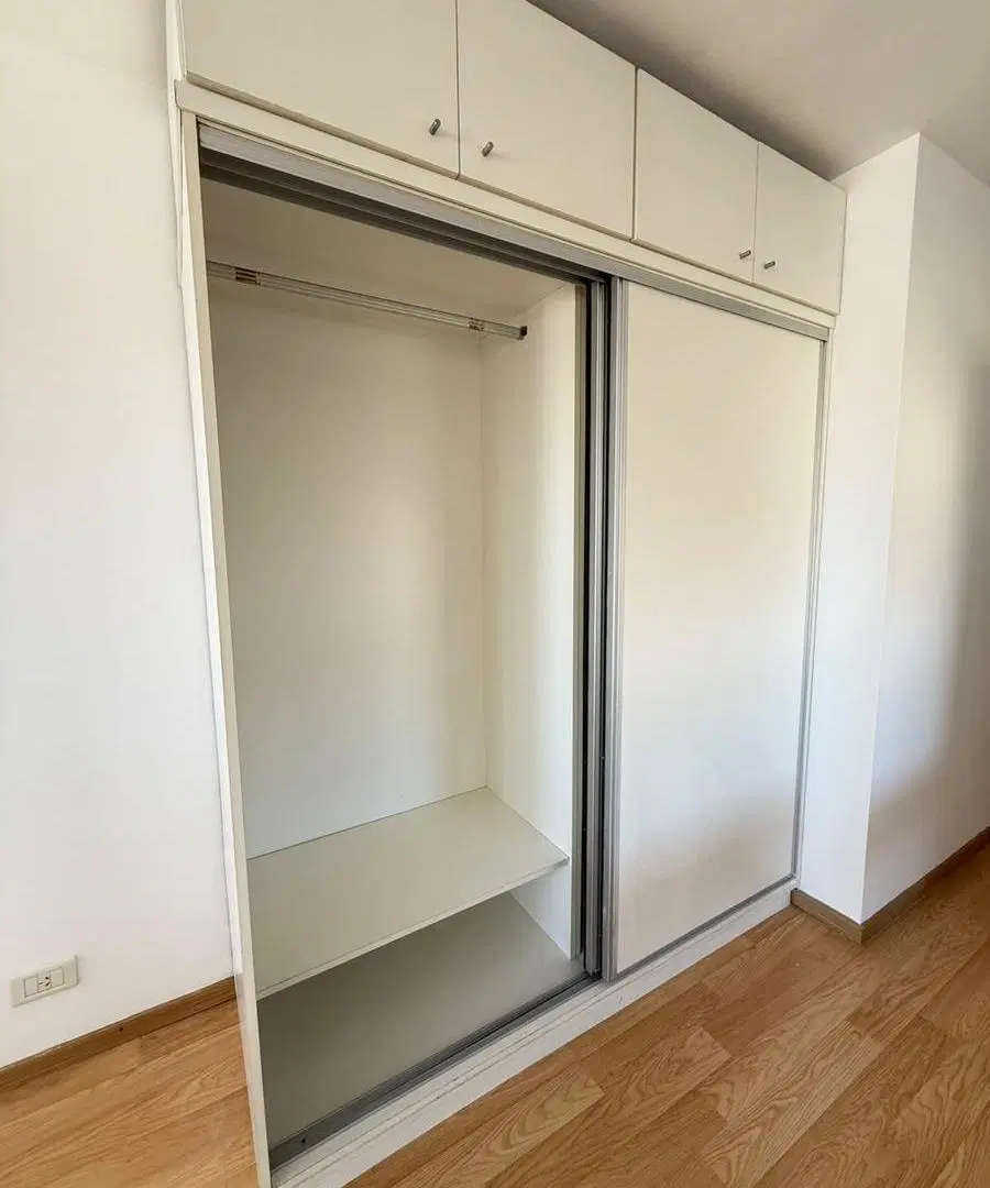 MODERNO MONOAMBIENTE EN ALQUILER EN OV LAGOS 1100. BARRIO LOURDES-ROSARO 4