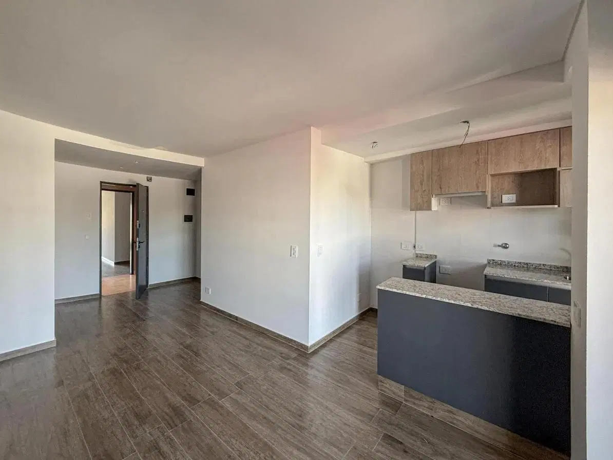 DEPARTAMENTO DE 1 DORMITORIO VENTA CONSTRUCCION RECIENTE ROSARIO ABASTO 2