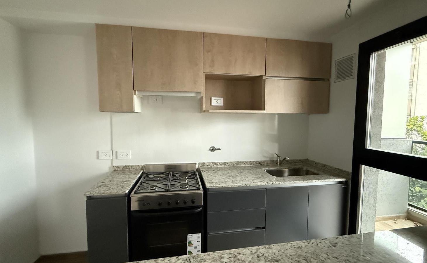 Foto de DEPARTAMENTO DE 1 DORMITORIO VENTA CONSTRUCCION RECIENTE ROSARIO ABASTO, imagen 1