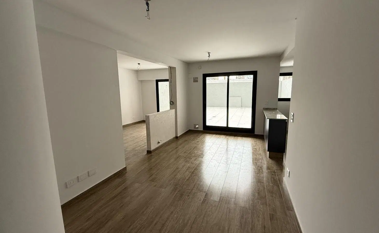 DEPARTAMENTO DE 1 DORMITORIO VENTA CONSTRUCCION RECIENTE ROSARIO ABASTO 2
