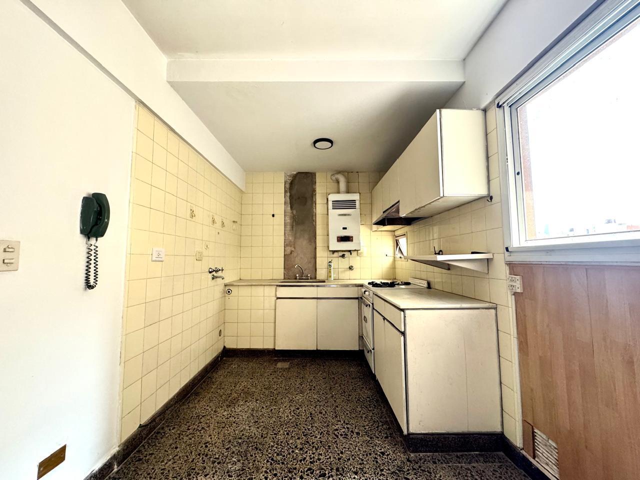 Foto de DEPARTAMENTO DE DOS DORMITORIOS VENTA BALCON ATERRAZADO CENTRO ROSARIO, imagen 5