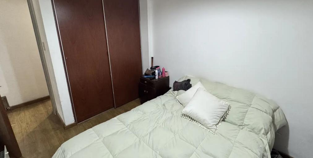 Foto de DEPARTAMENTO DE 1 DORMITORIO VENTA PATIO EXCLUSIVO CENTRO ROSARIO, imagen 2