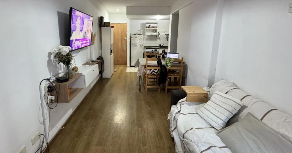 Foto de DEPARTAMENTO DE 1 DORMITORIO VENTA PATIO EXCLUSIVO CENTRO ROSARIO, imagen 1