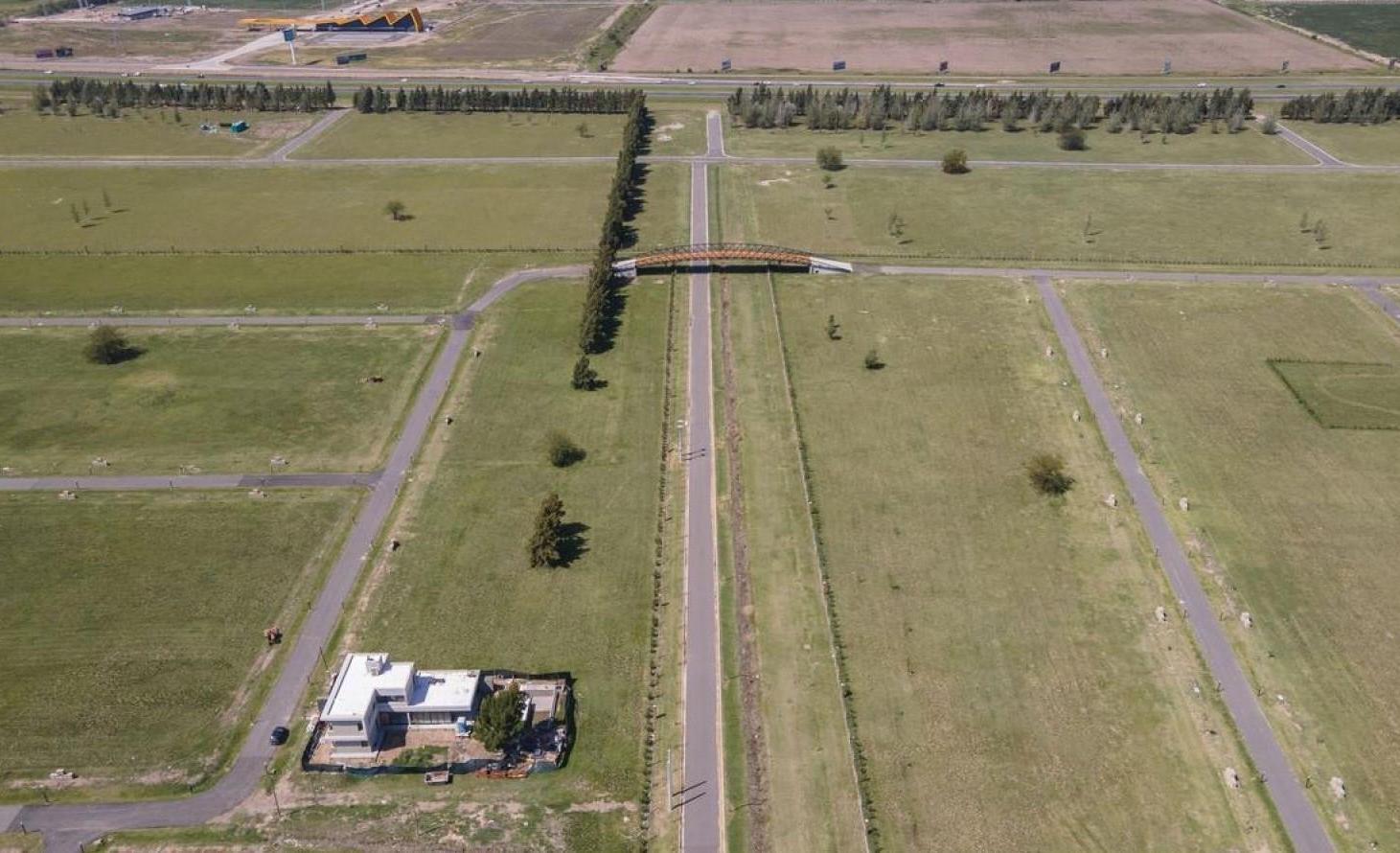 Foto de LOTE DE 860M2 VENTA BARRIO CERRADO LOS PASOS 4 FIHSERTON ROSARIO, imagen 1