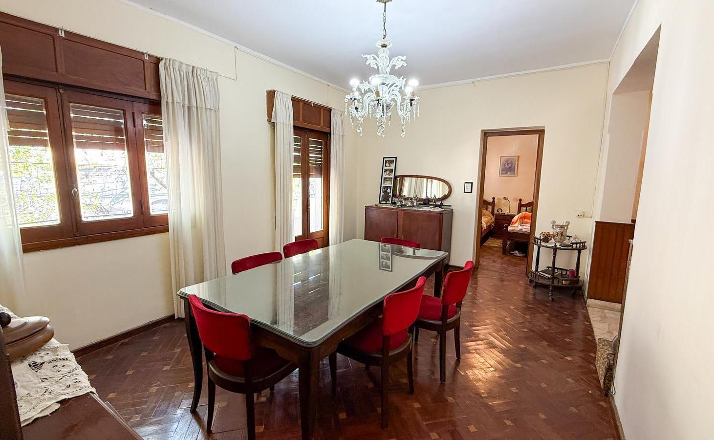 Foto de CASA DE 2 DORMITORIOS VENTA TERRAZA CON QUINCHO Y PARRILLERO PICHINCHA, imagen 1