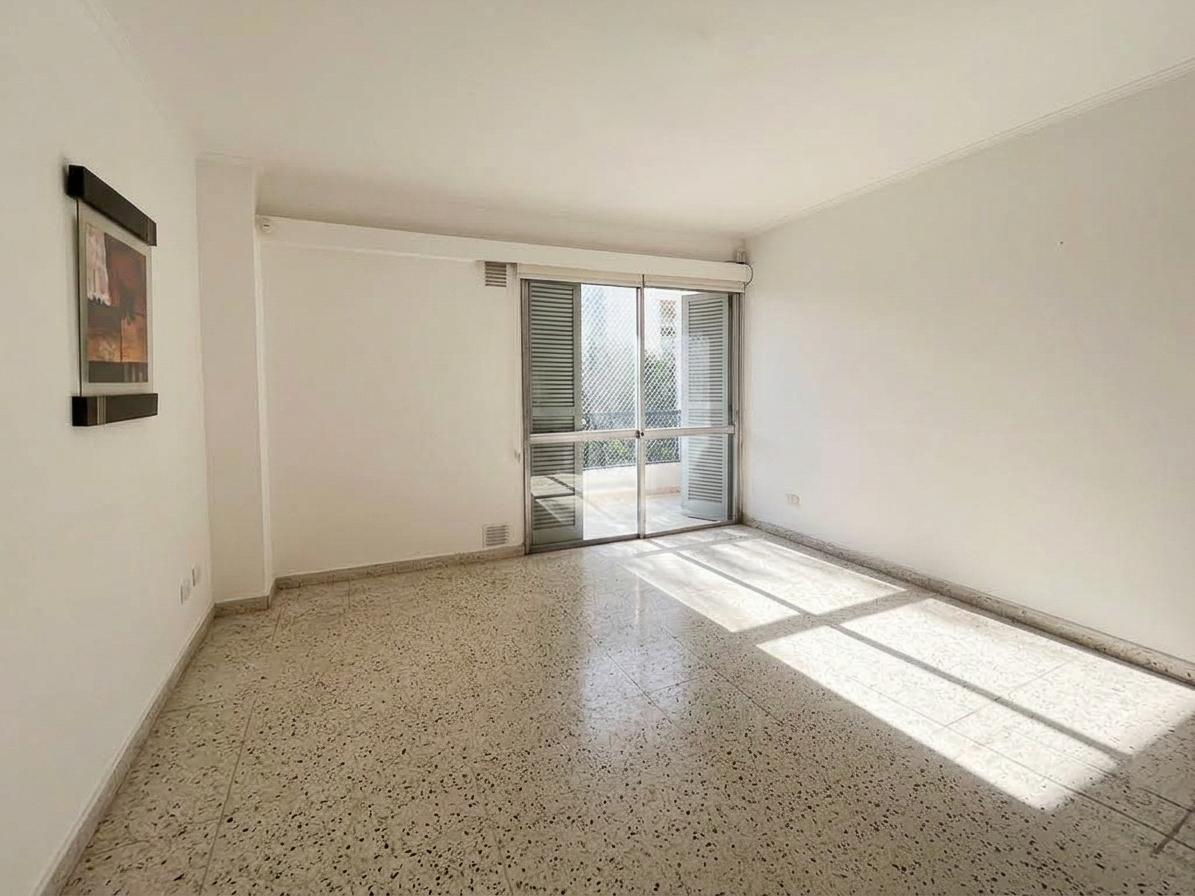Foto de DEPARTAMENTO POR ESCALERA DE 2 DORMITORIOS COMODIN VENTA BARRIO MARTIN, imagen 3