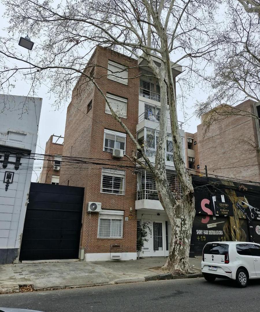 Foto de DEPARTAMENTO DE 1 DORMITORIO POR ESCALERA VENTA PICHINCHA ROSARIO, imagen 1