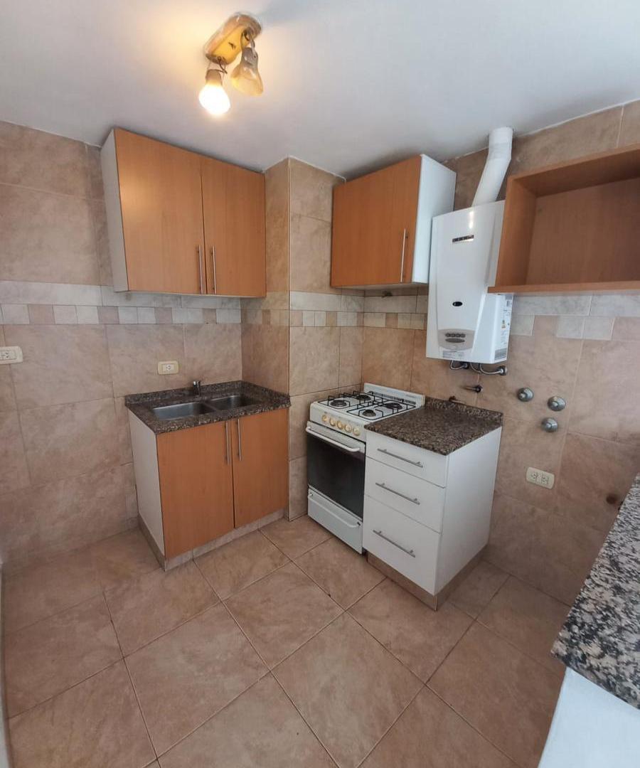 Foto de DEPARTAMENTO DE 1 DORMITORIO POR ESCALERA VENTA PICHINCHA ROSARIO, imagen 3