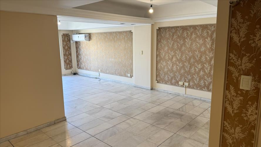 Foto de DEPARTAMENTO DE 4 DORMITORIOS VENTA PISO EXCLUSIVO CENTRO ROSARIO, imagen 1