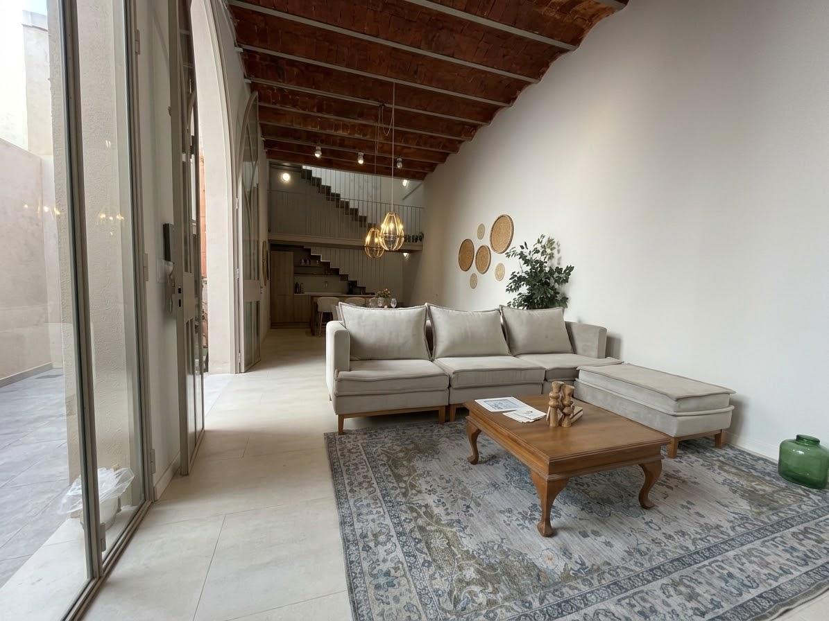 Foto de CASA DE PASILLO CON 3 DORMITORIOS VENTA PILETA EXCLUSIVA CENTRO ROSARIO, imagen 2