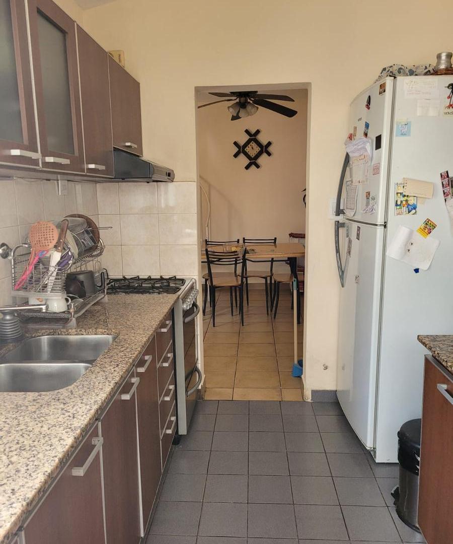 Foto de CASA DE 2 DORMITORIOS VENTA PATIO CON PARRILLERO TABLADA ROSARIO, imagen 5