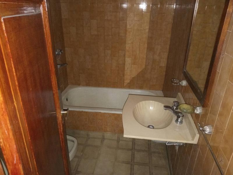 Foto de Venta Casa Interna única. Barrio España y Hospitales. Rosario., imagen 5