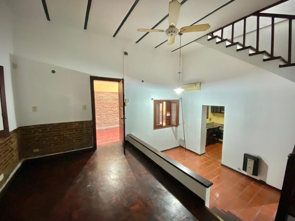 Venta/alquiler Casa. Barrio España y Hospitales. Rosario 4