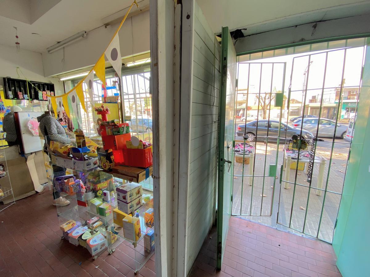 Foto de Venta Local 370m2 - Sobre Oroño - Rosario, imagen 5