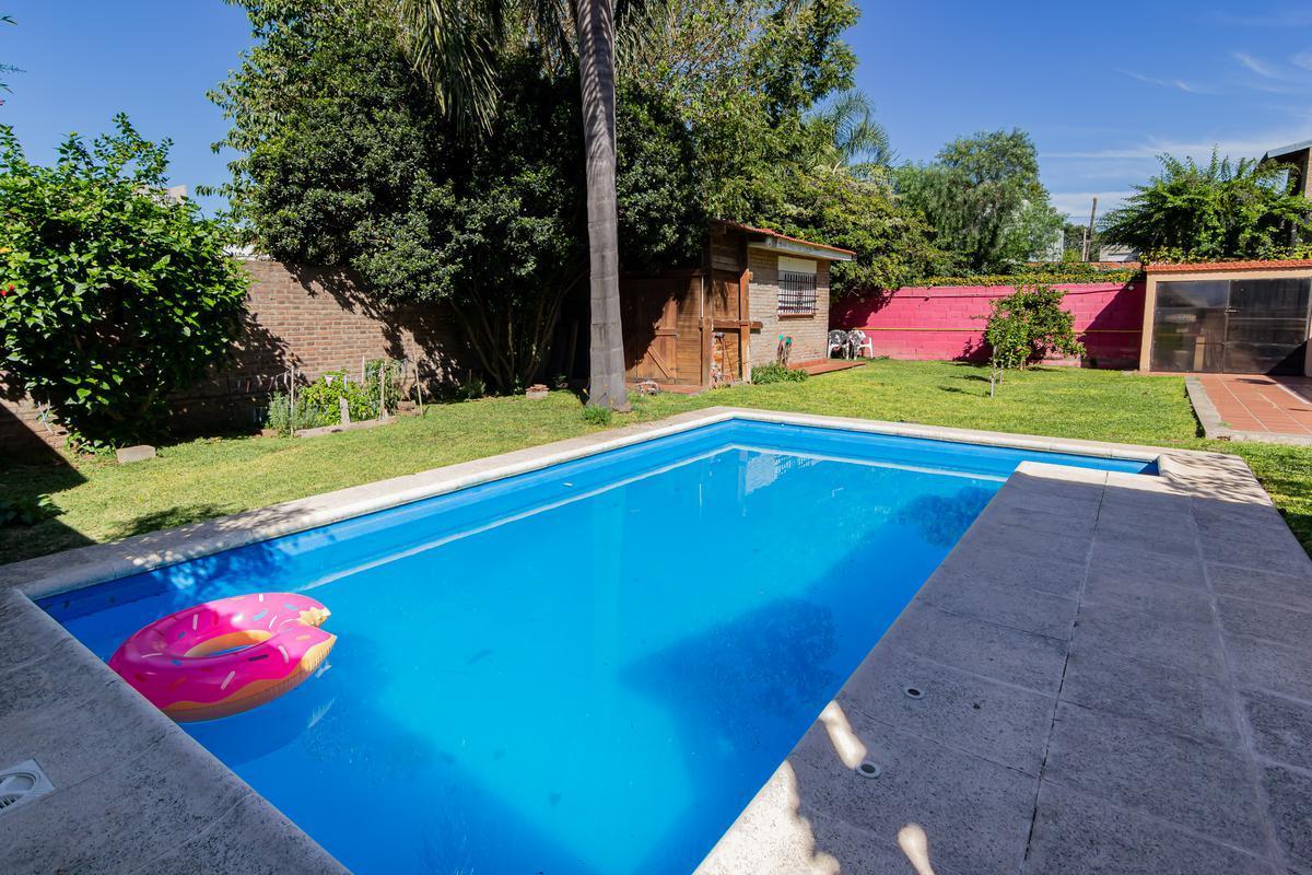 Foto de Venta Casa - Barrio Santa Rita Baigorria - Rosario, imagen 4