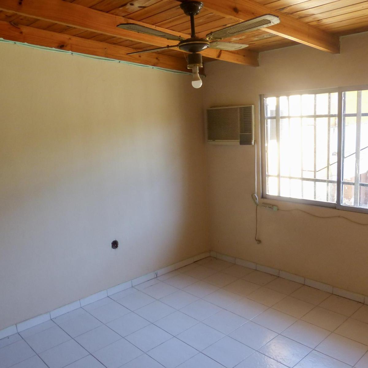 Venta Casa Tres Dorm.. Granadero Baigorria 2