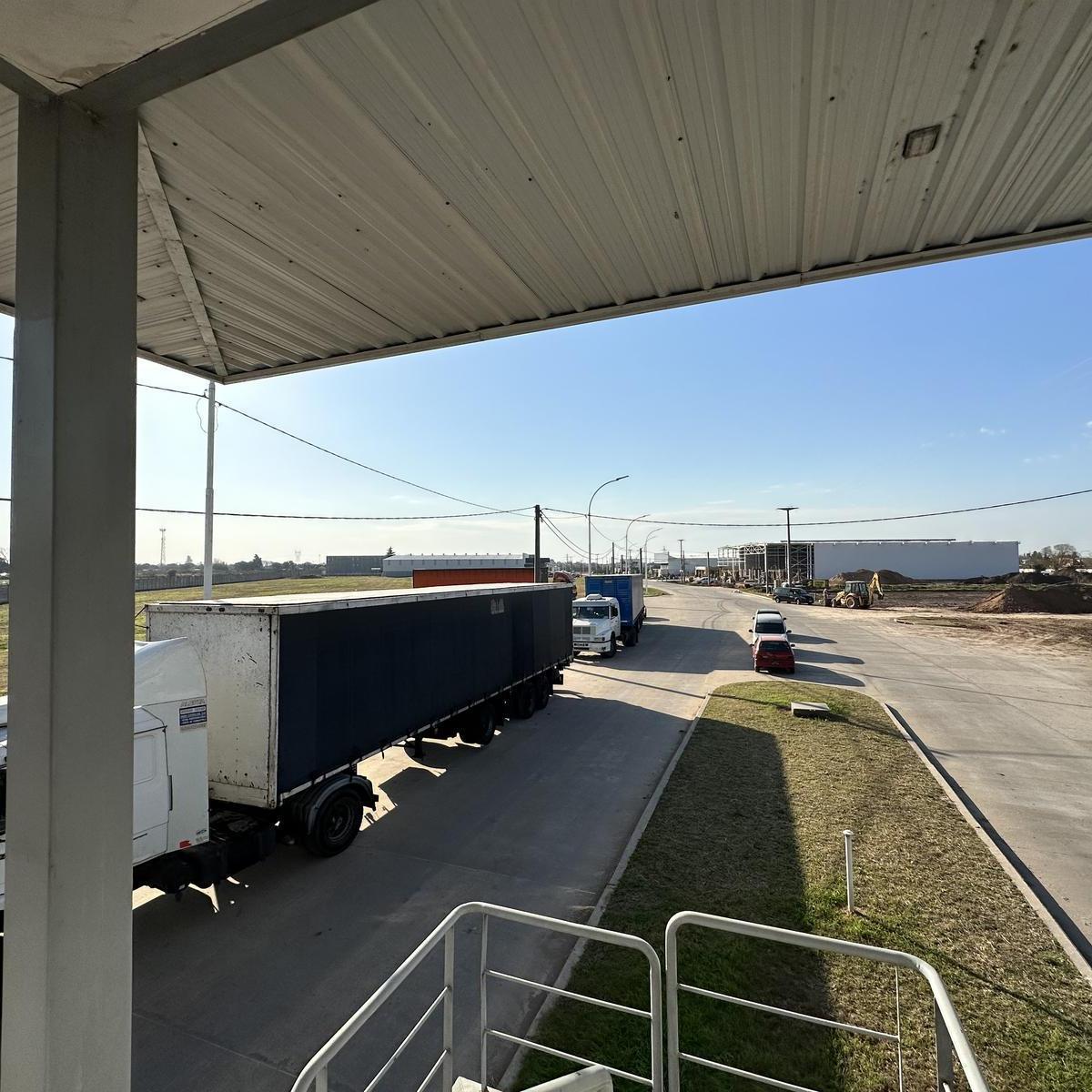Venta Lote Area Industrial Uriburu