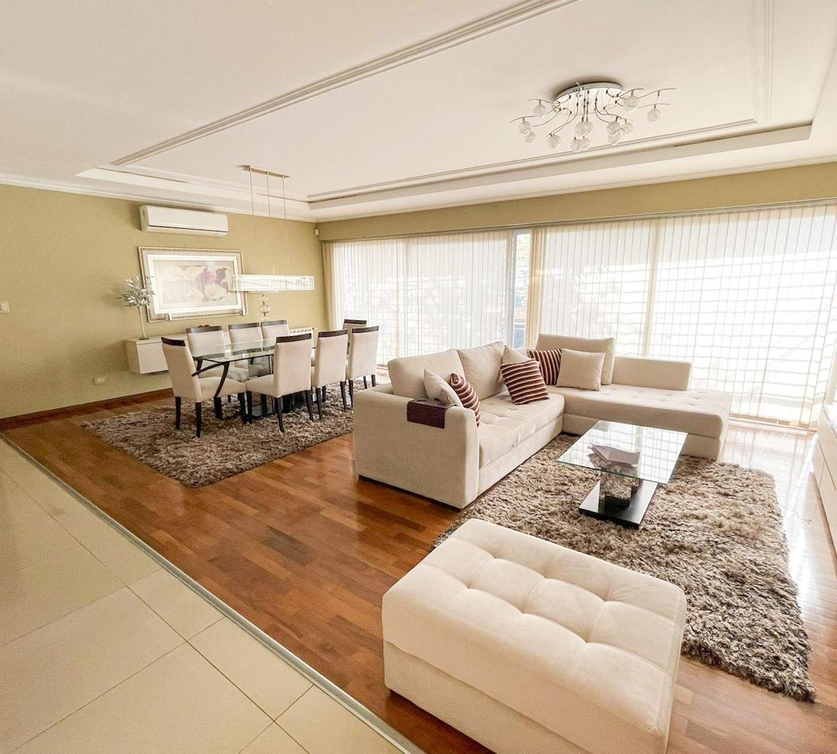 Venta Casa y Locales Comerciales - Rosario