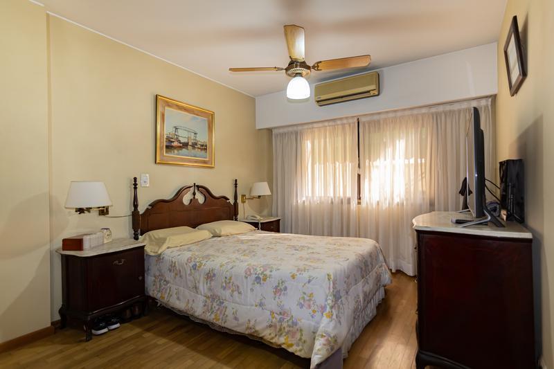 Venta Departamento Piso Exclusivo. Italia y Córdoba. Rosario. 1