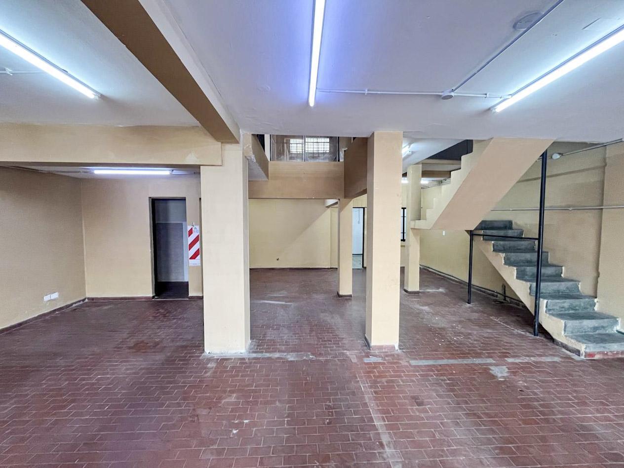 Foto de Alquiler Local - Barrio Matheu - Rosario, imagen 2