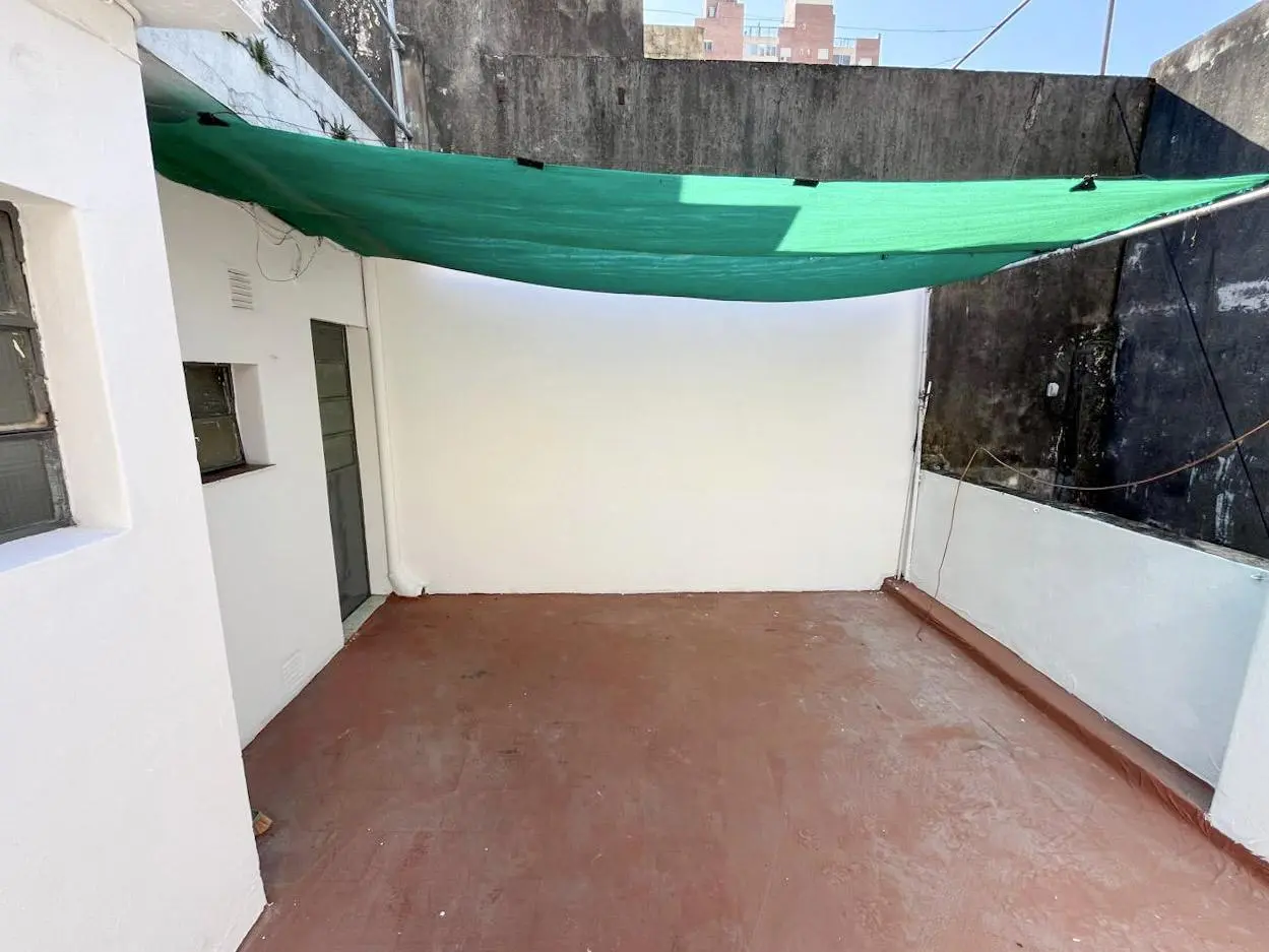 Alquiler Departamento 1 Dormitorio De Pasillo. Abasto. Rosario. 3