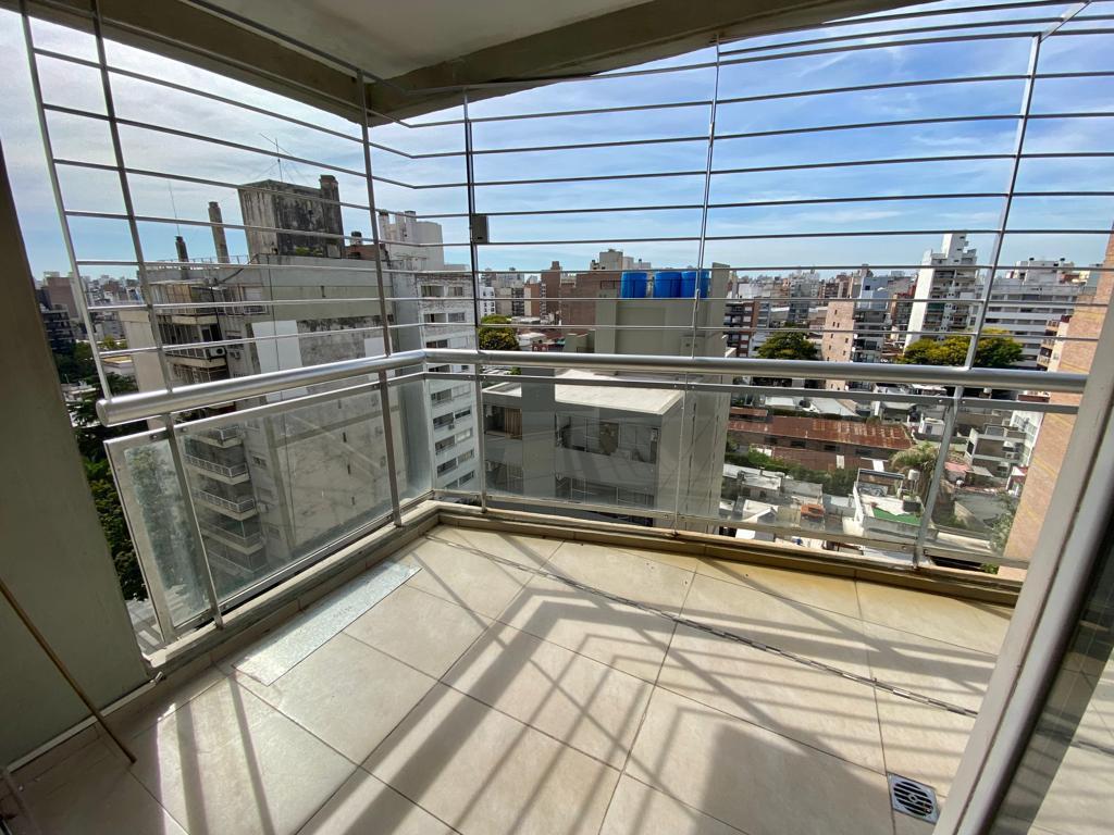 Alquiler Departamento 2 Dormitorios con cochera - Centro - Rosario