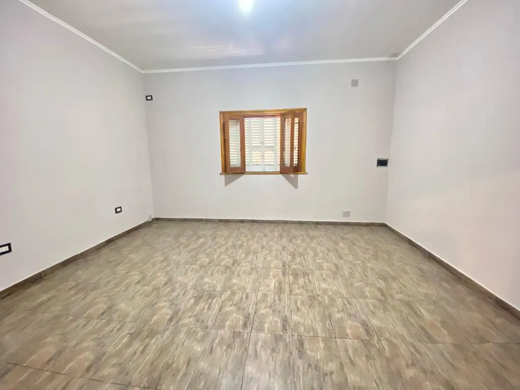 Alquiler Casa 2 Dormitorios con garage - Pje Vigil 400 (Alem 2900) 5