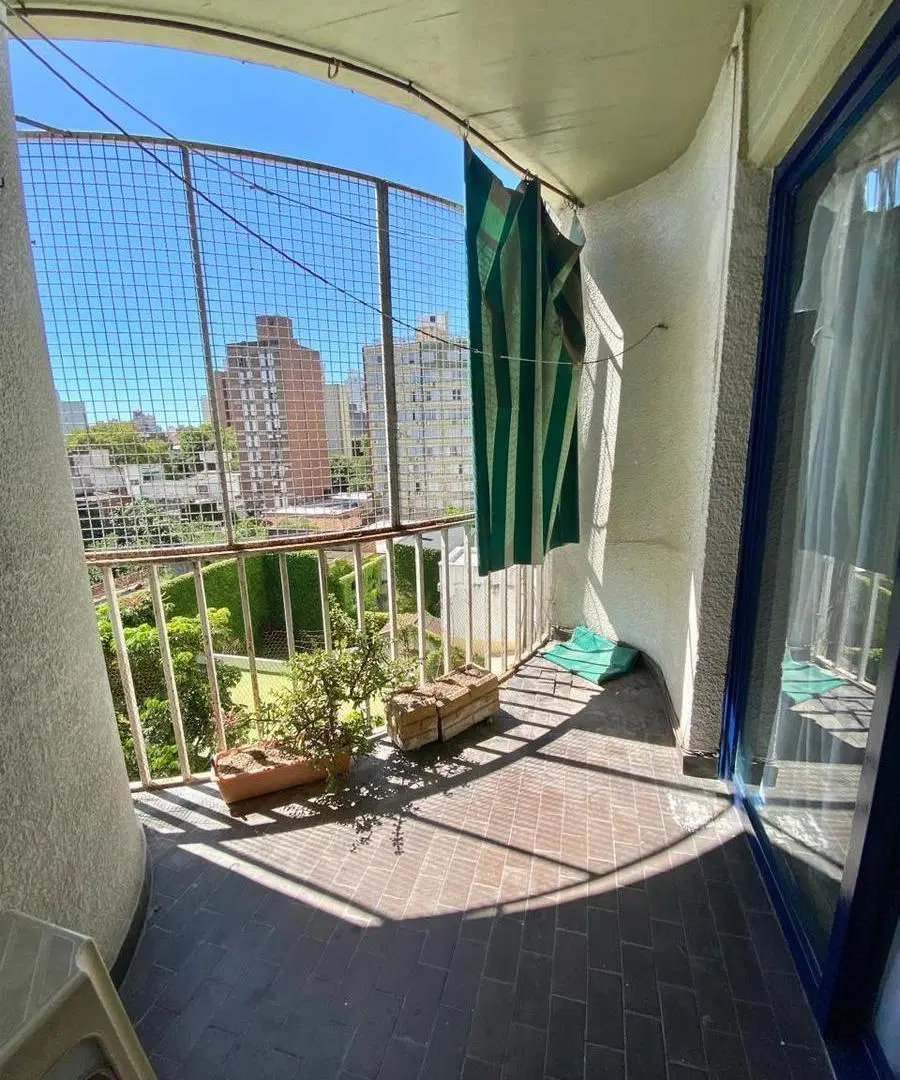 Venta Departamento un dormitorio. Balcarce 700 - Zona Centro 2