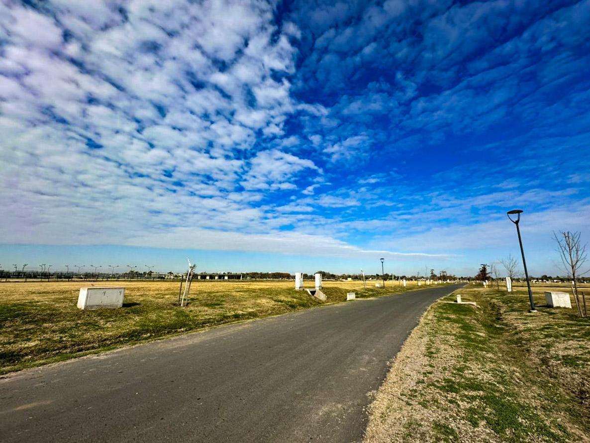 Venta Terreno 1000m2 en Vida Lagoon