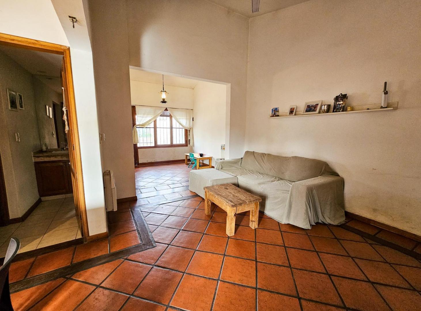 Venta Casa dos dormitorios. Bernheim al 8300 - Fisherton