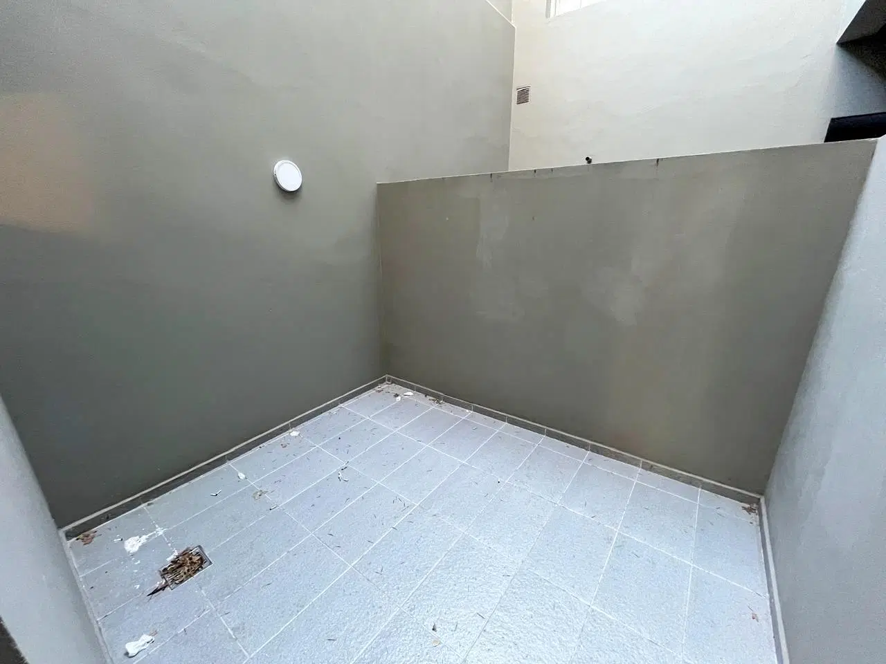Alquiler Local Comercial al frente - Echesortu 3