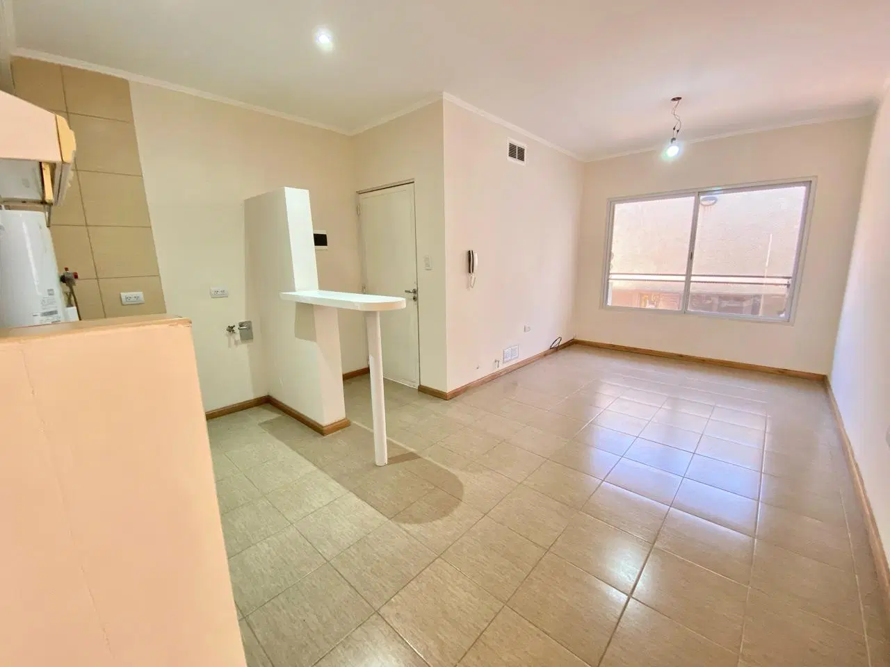 Alquiler Departamento un dormitorio. Villa Gobernador Galvez 4