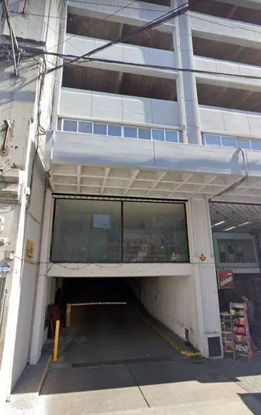 Alquiler Cochera - Sarmiento 900 - Zona Centro 3
