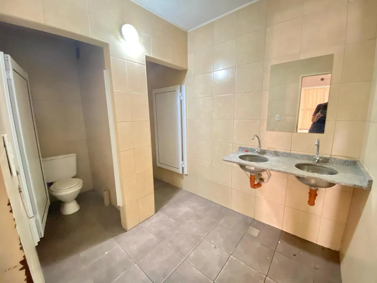 Alquiler Local - Villa Gobernador Gálvez 4