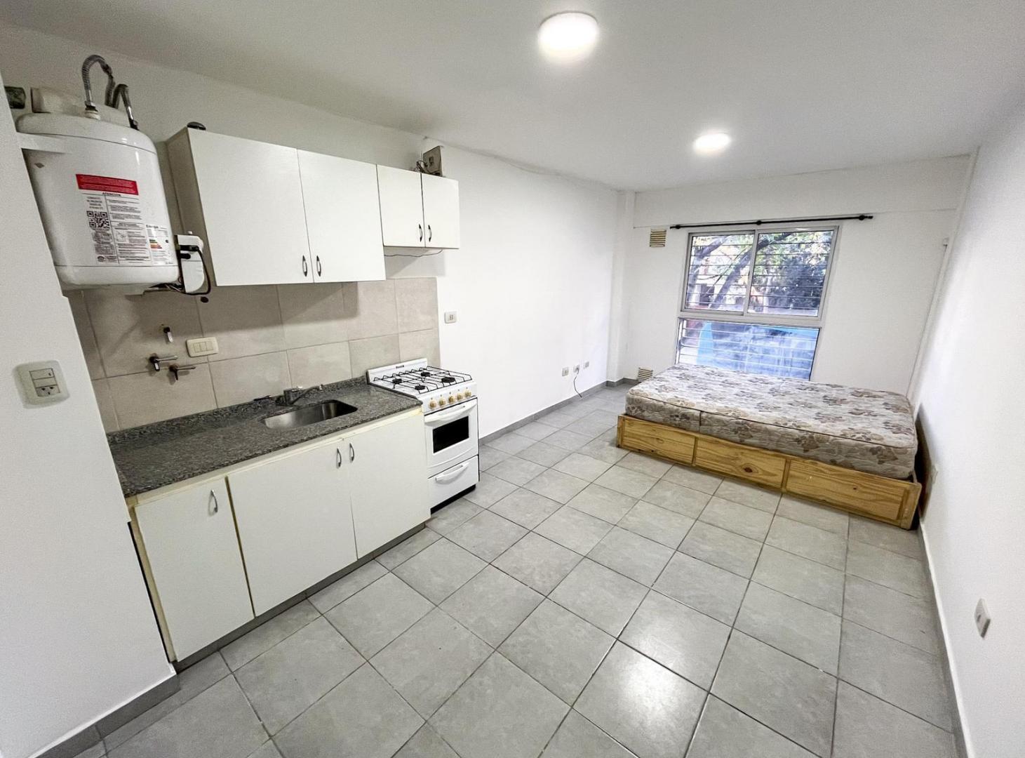 Foto de Alquiler Departamento Monoambiente. 3 de Febrero al 2600, imagen 3