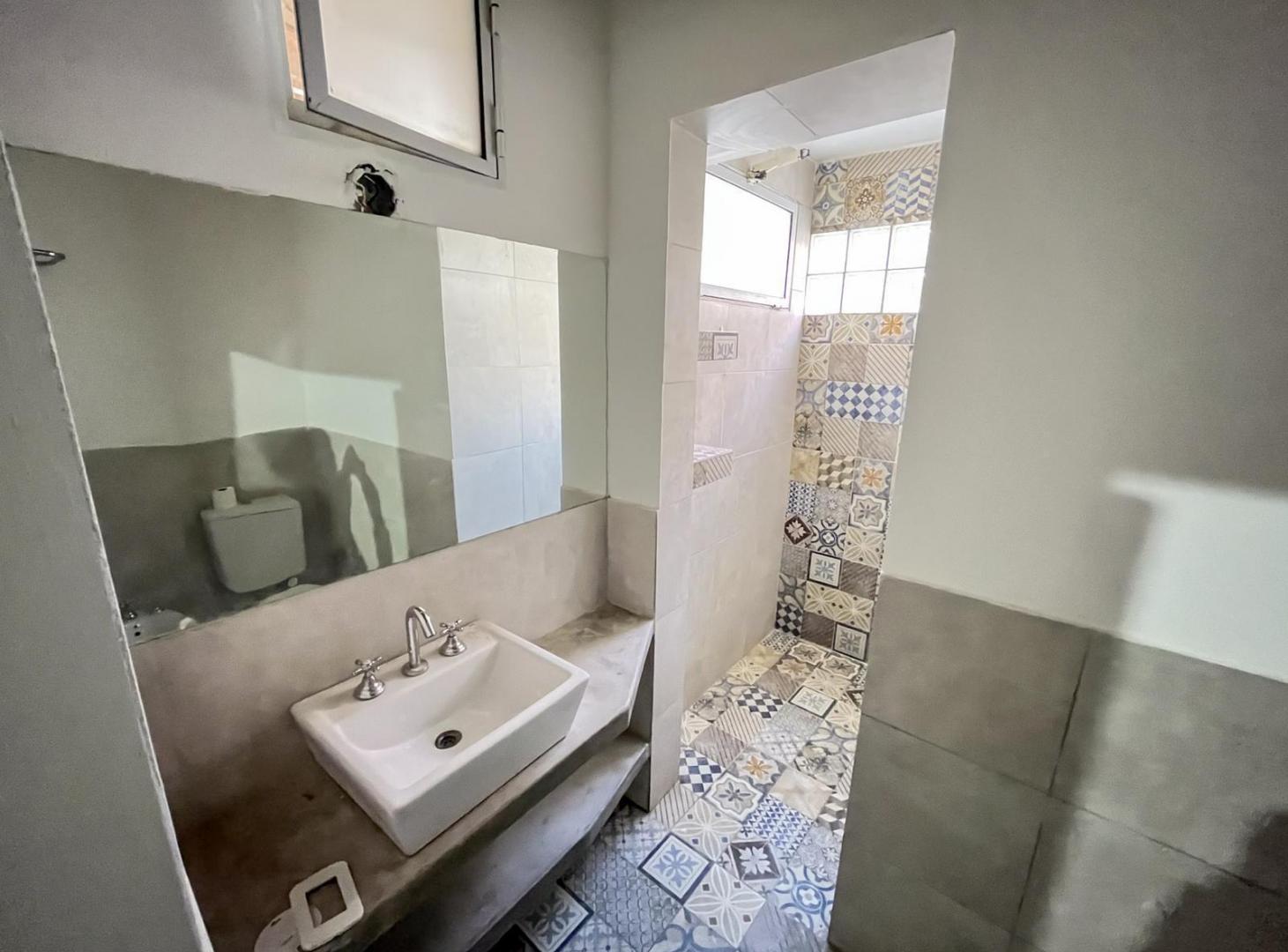 Foto de Alquiler Departamento de pasillo 1 dormitorio - Necochea al 2900, imagen 2