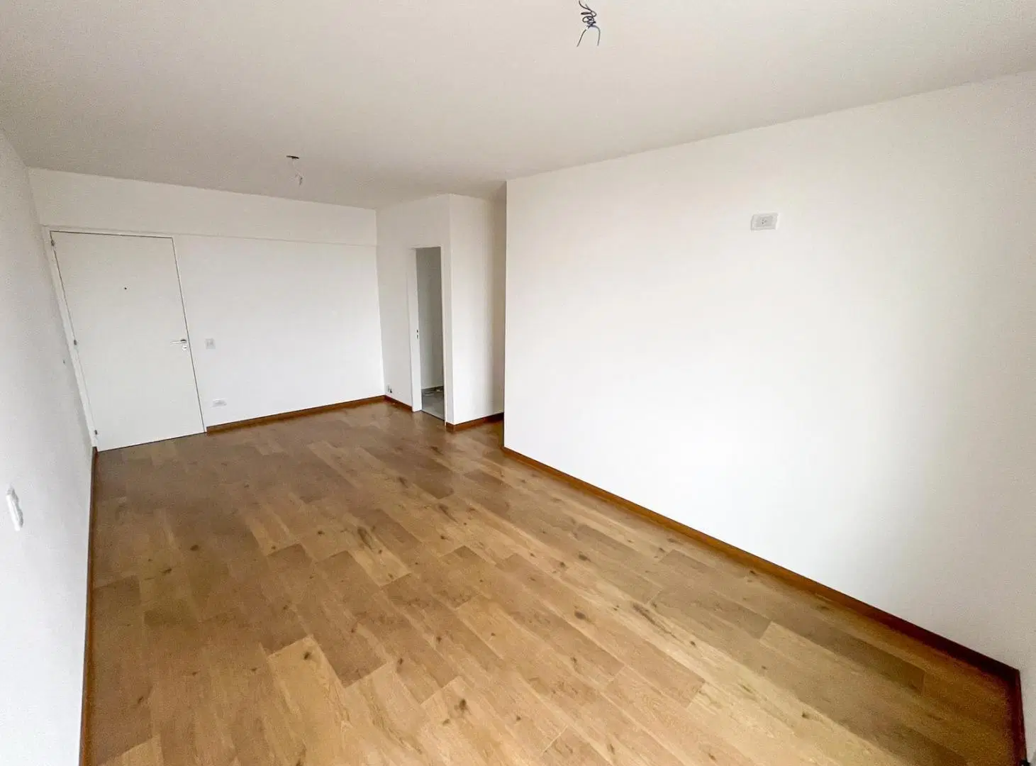 Alquiler Departamento a estrenar 2 dormitorios con balcón - Barrio Lourdes 4