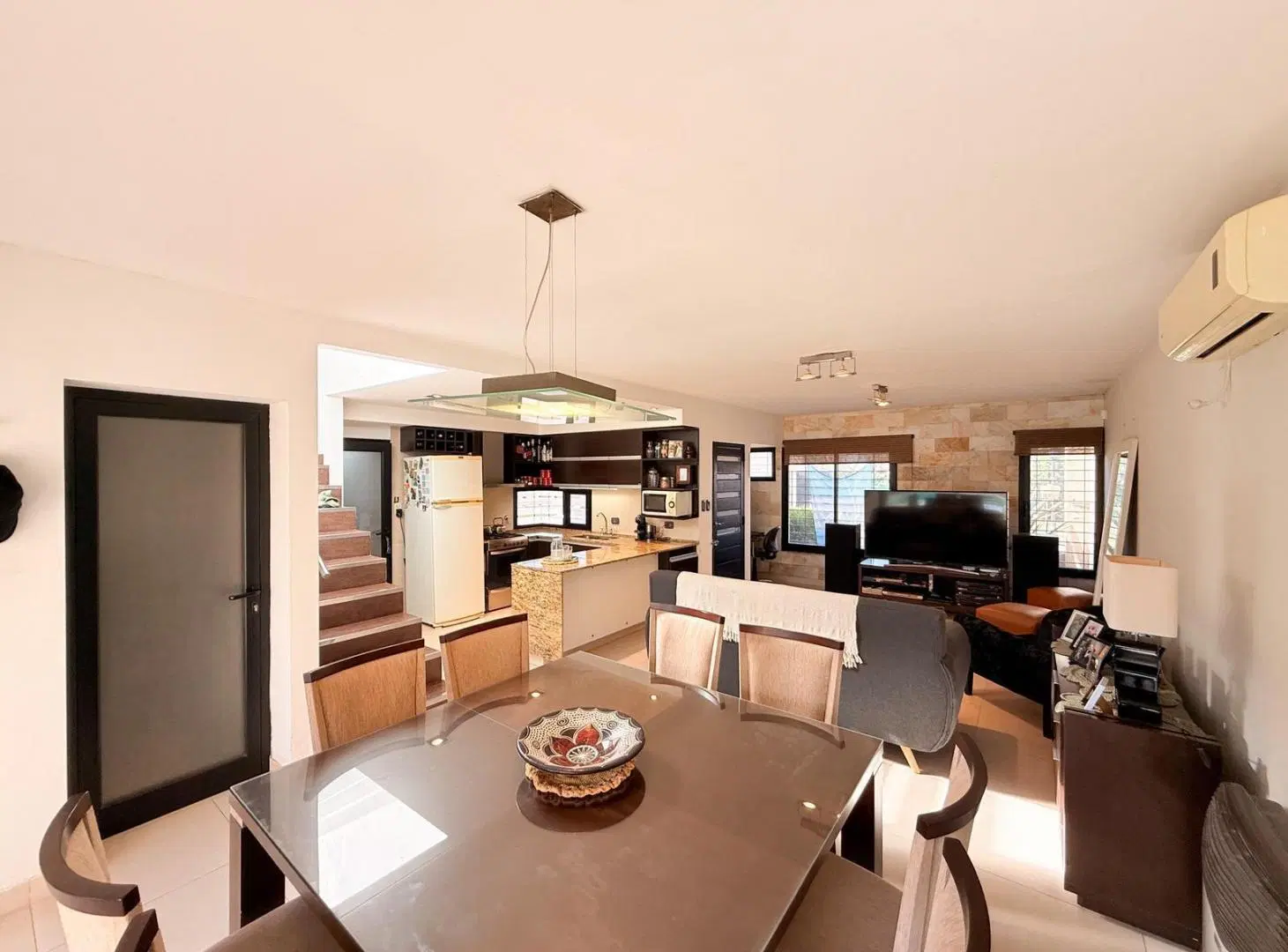 Venta Casa tres dormitorios. Barrio Las Pérgolas - Soldini 1