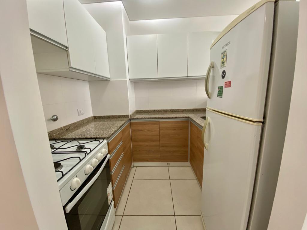Foto de Alquiler Departamento 1 Dormitorio Amoblado - Barrio Abasto, imagen 3