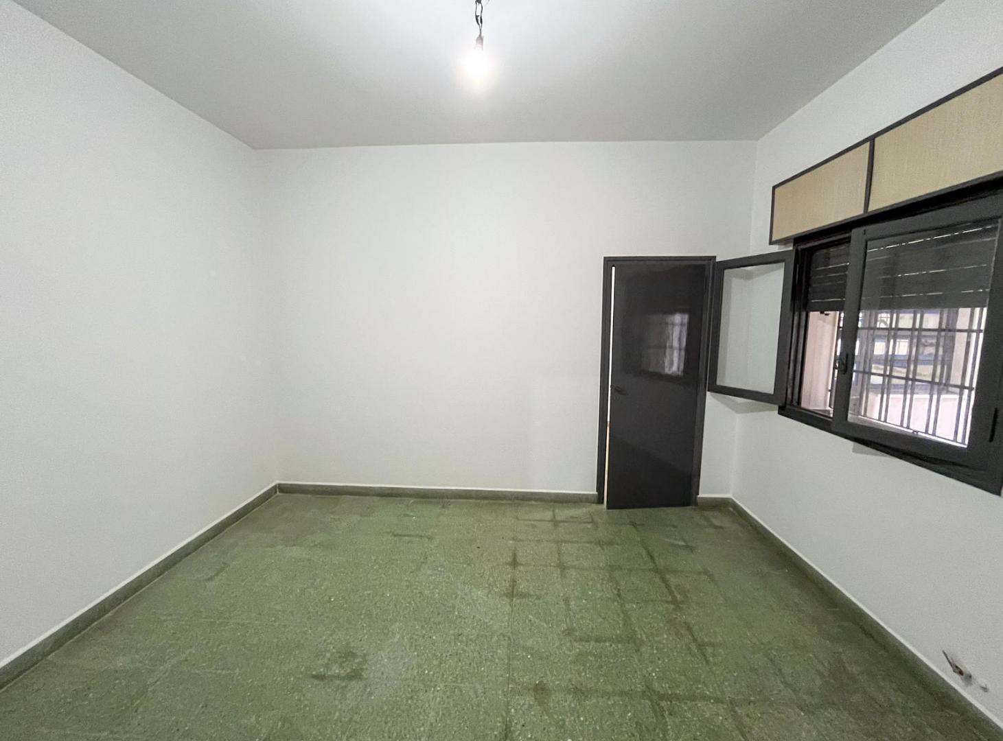 Foto de Alquiler Departamento de pasillo de un dormitorio. Colon al 3000, imagen 4