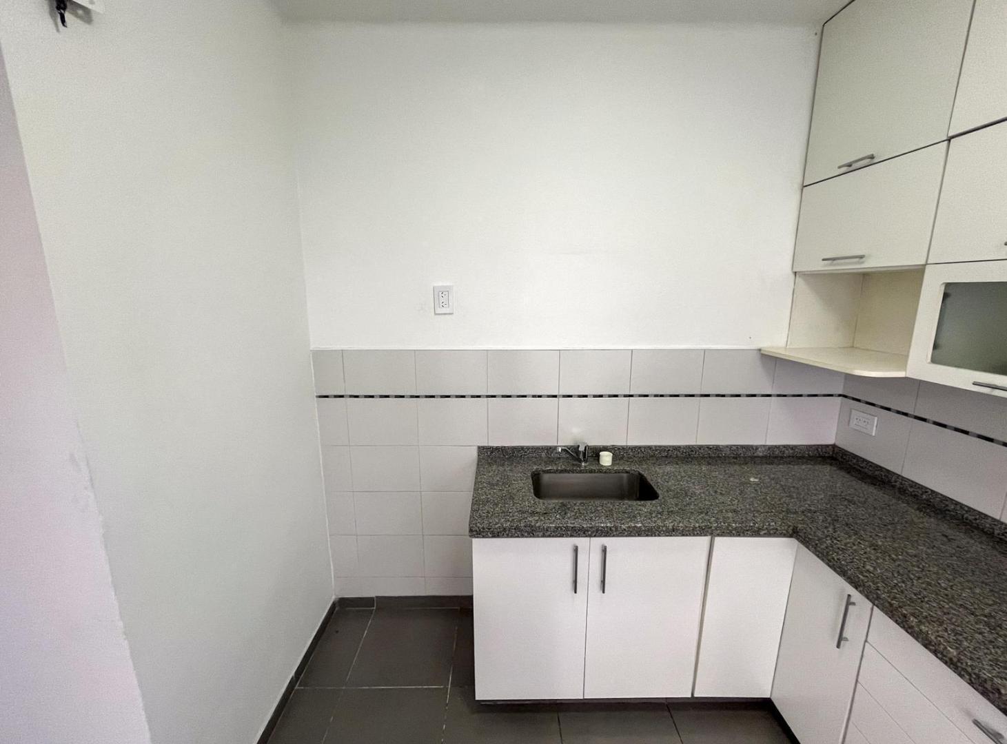 Foto de Alquiler Casa Uso Comercial/Institucional - Barrio Echesortu - Rosario, imagen 4