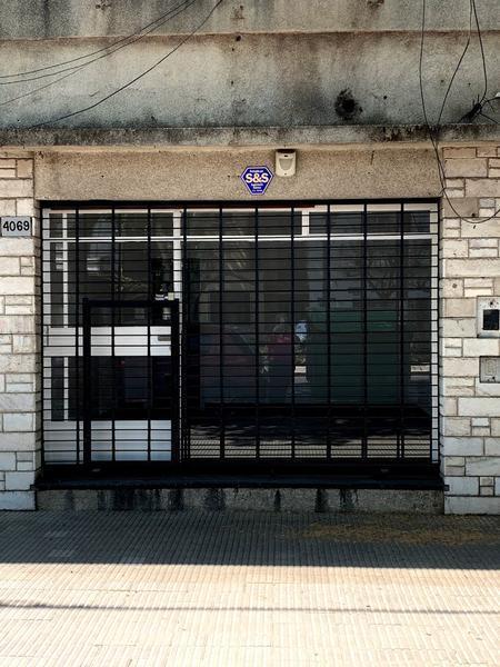 Foto de Venta local comercial - Av. San Martin al 4000, imagen 2