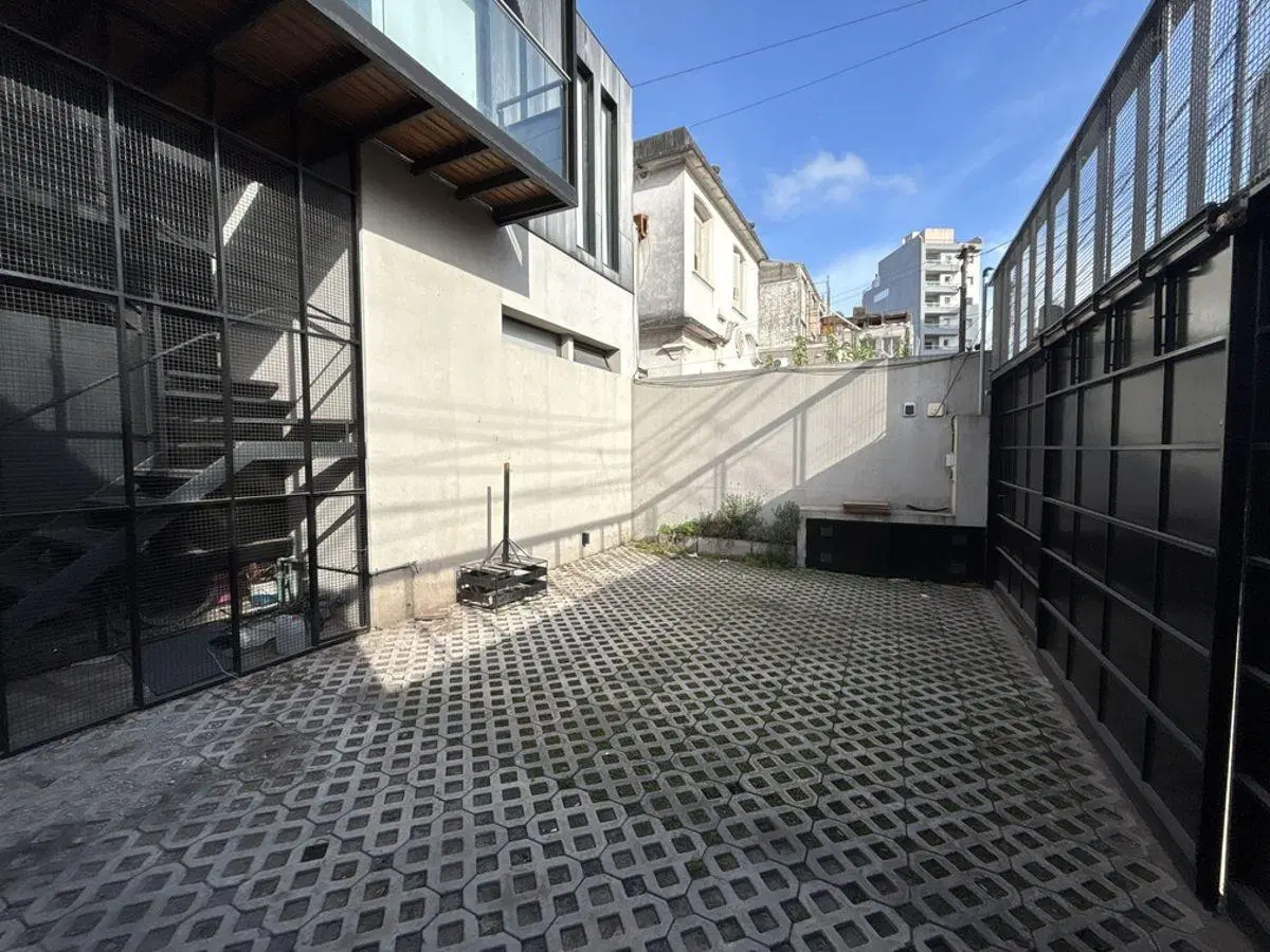 Hermoso 3 Ambientes con 2 Cocheras // No Paga Expensas 4