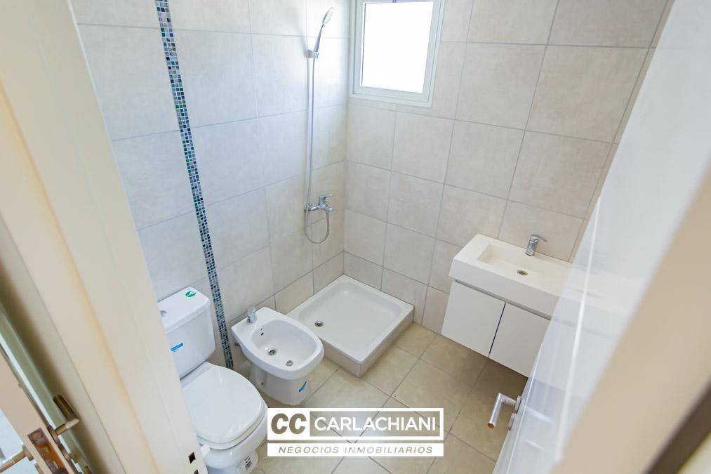 Foto de Venta Córdoba y Rodríguez - 2 Dormitorios con cochera, imagen 3