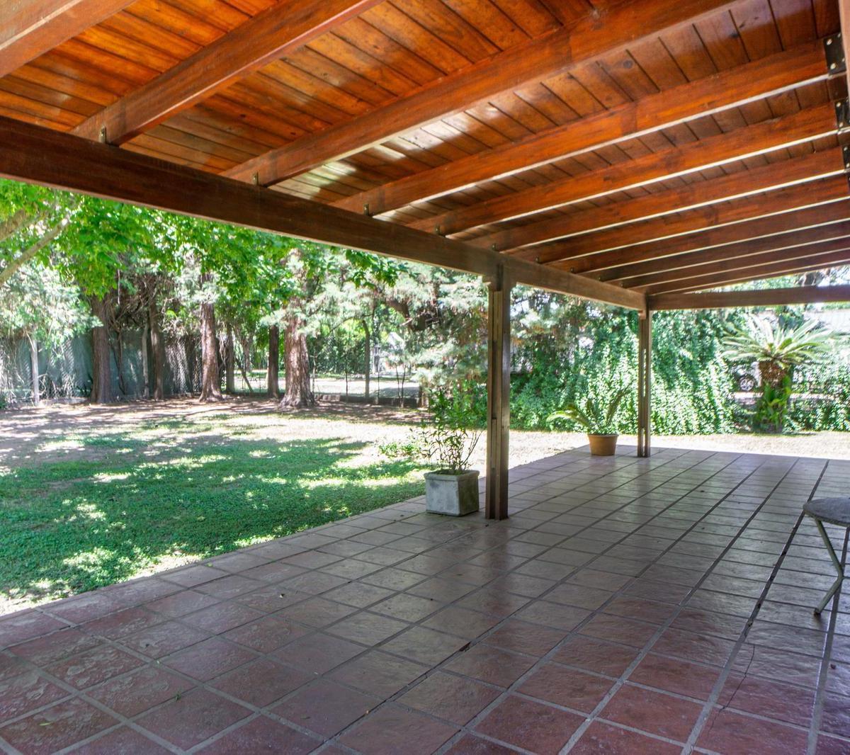 Casa en Venta Ibarlucea - 2 Dorm. 4