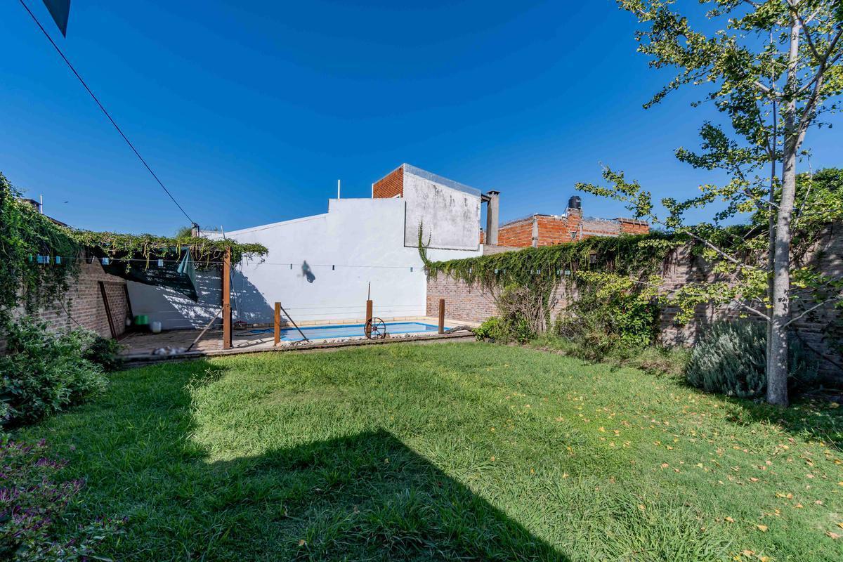 Casa en Venta Fisherton Rosario 5