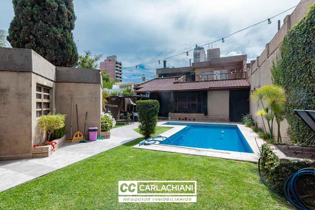 Imponente Casa en Rosario - 4 Dorm. - Pileta, Quincho y Sauna. 4