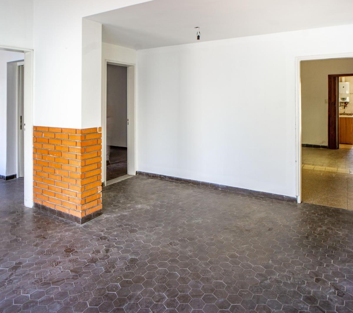 Casa en Alberdi 3